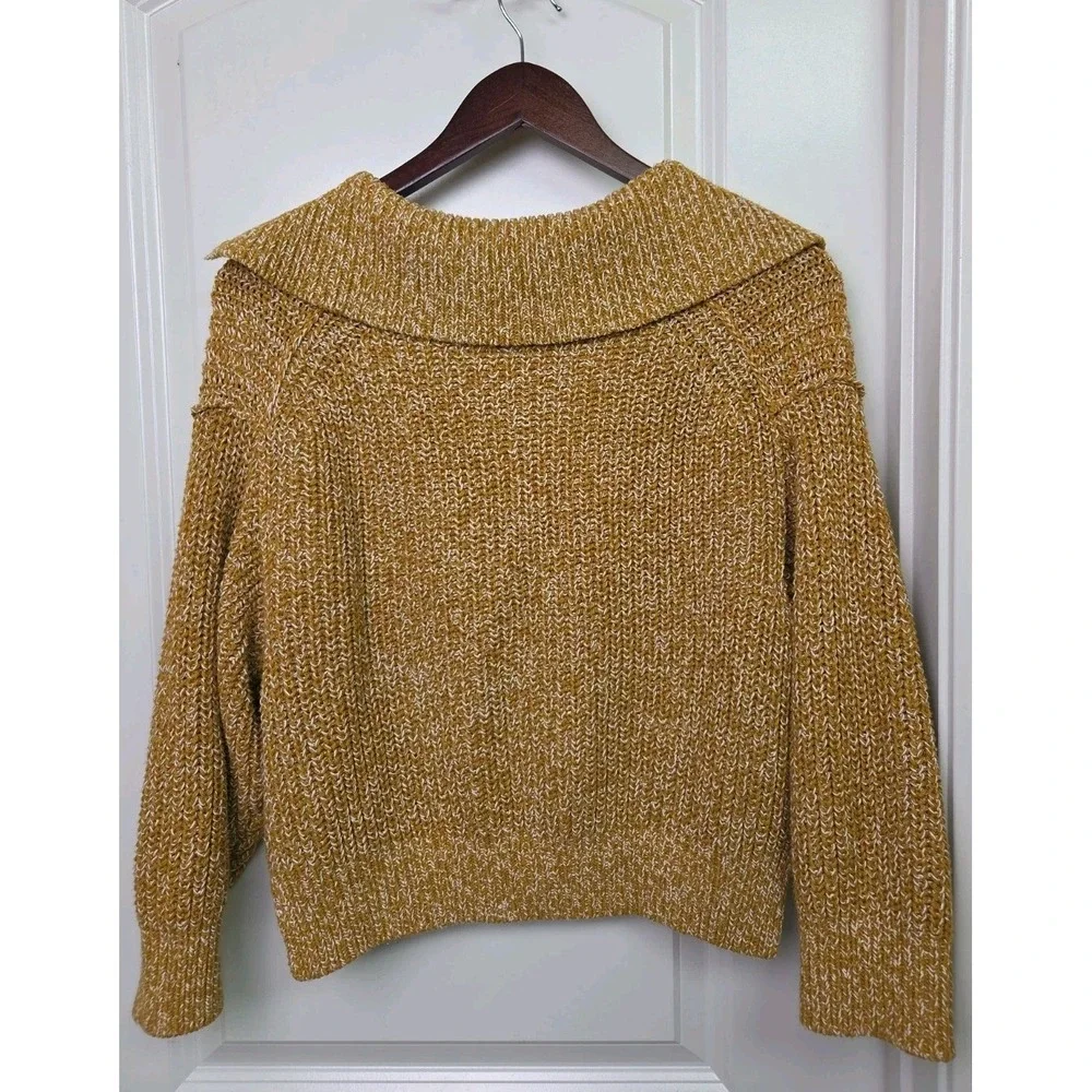 Free People Love This City Sweater V Neck Cropped Collar Yellow Gold Size XS